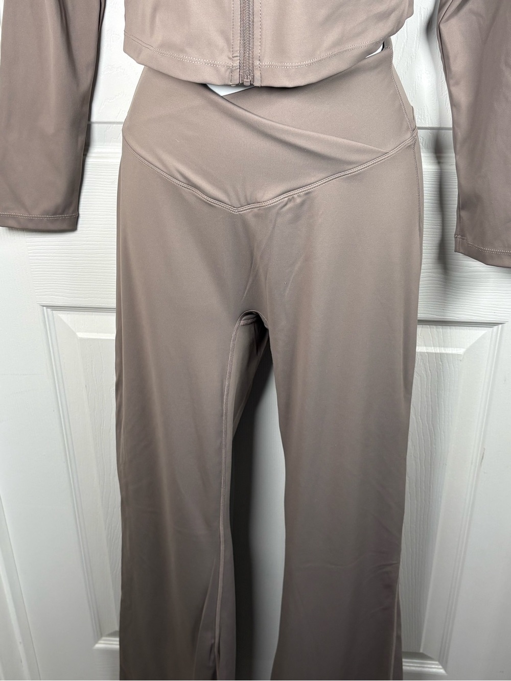 AYBL Taupe Wide-Leg High-Rise Lounge Set Size Medium A313 - Picture 7 of 16
